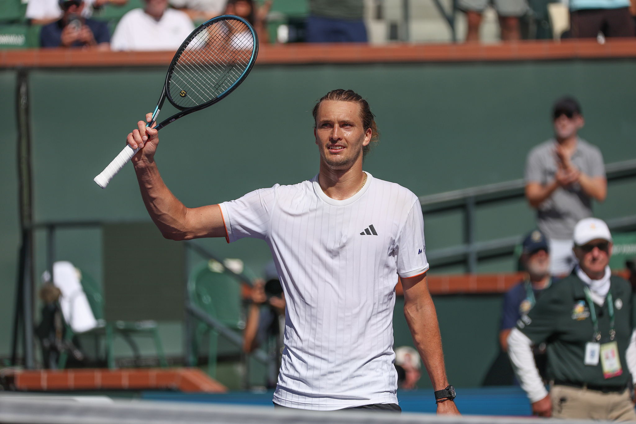 完美世界对战平台-印第安维尔斯赛：兹维列夫2-0蒂亚福 跻身八强将战菲斯