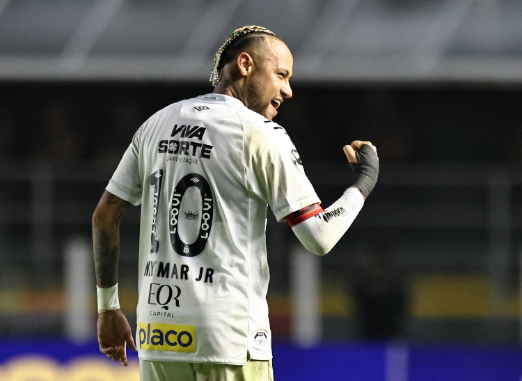 完美世界对战平台-巴媒：内马尔入选巴西队初步名单，3月热身赛名单将在16日公布